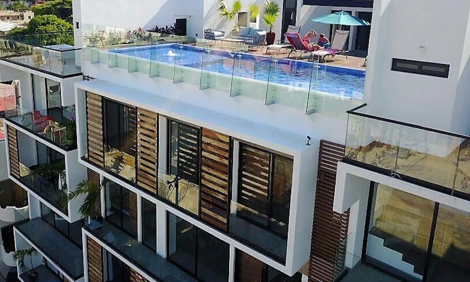 Lovely Icono Playa By Stella Rentals contacts